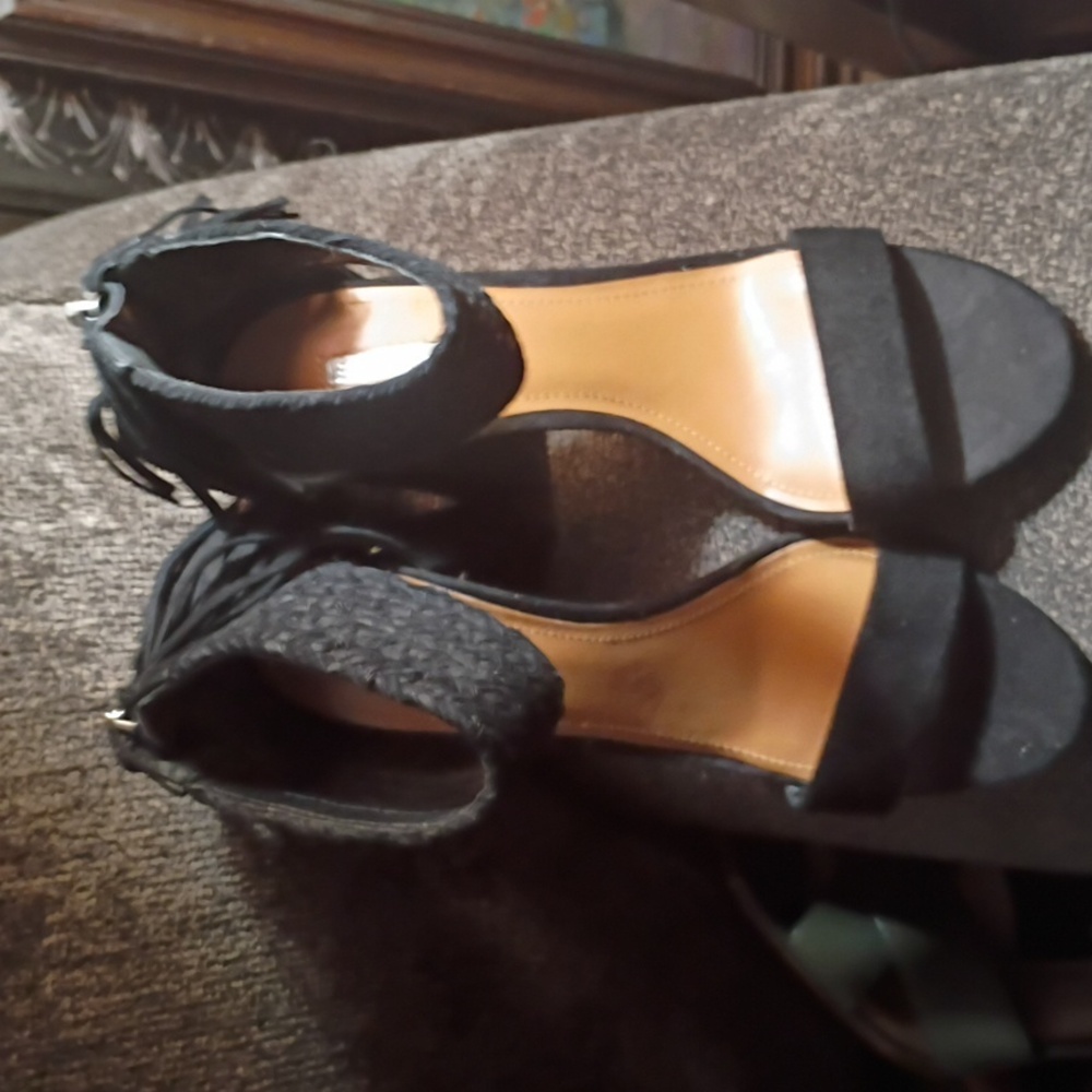 BCBGeneration Calizi Black Lux Suede Block Heel Ankle Cuff Fringe Sandal New 7 - Picture 7 of 12